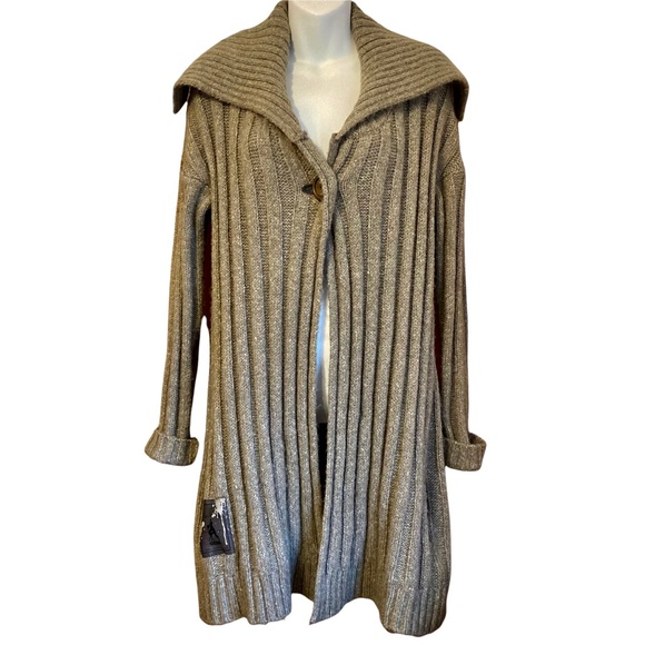 GSUS | Knit Cardigan - Picture 1 of 15